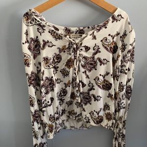Peasant crop top